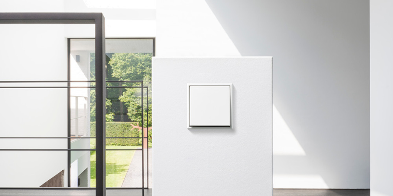 JUNG Schalterprogramme bei Elektro Glas GmbH in Pöcking